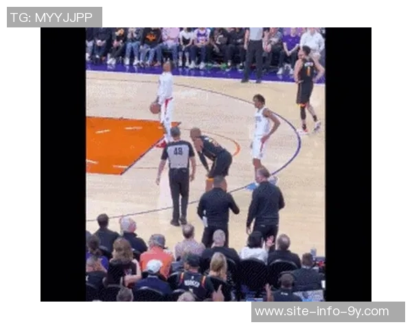 快船领先两位数胜率低迷21分优势也难保胜局引发担忧