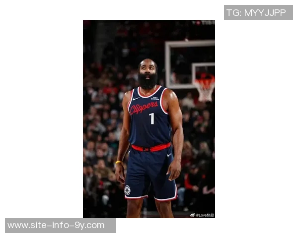 哈登表现惊艳13投10中创个人生涯出手10比赛命中率第二高纪录